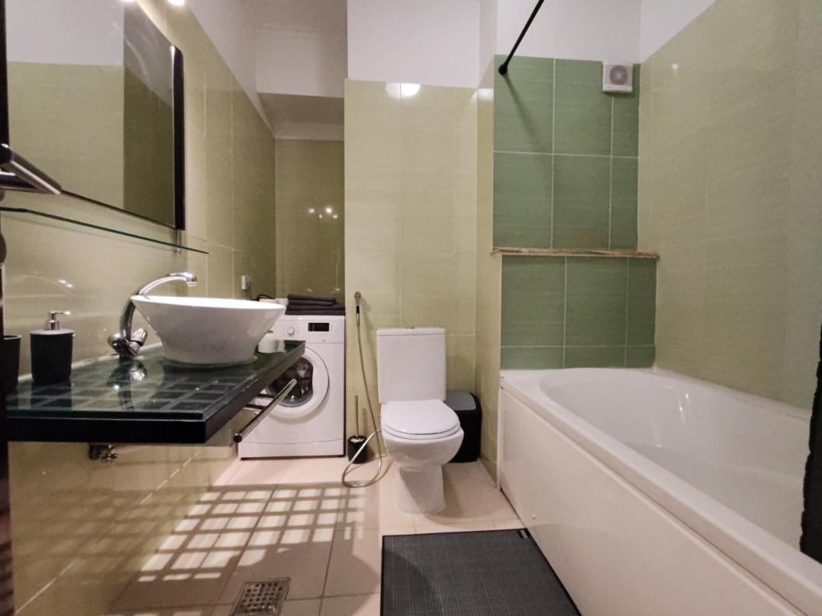 בוקרשט Unirii Sky Central Suite מראה חיצוני תמונה