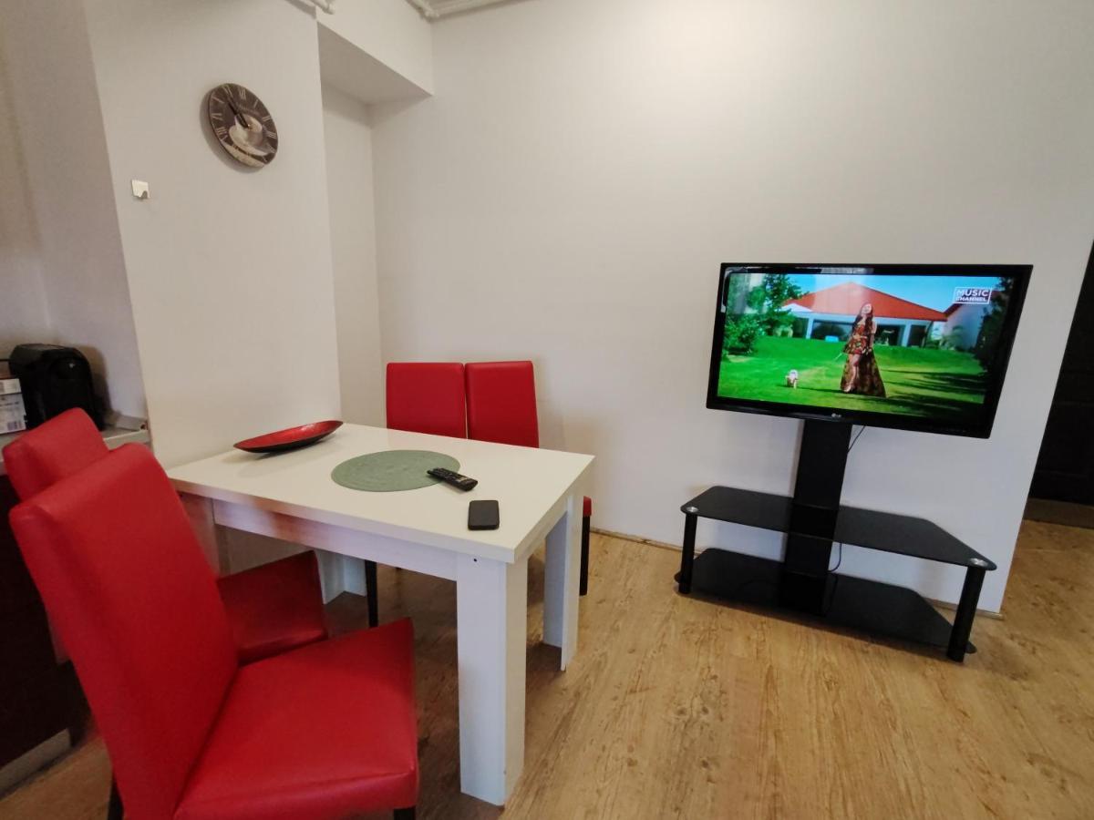 בוקרשט Unirii Sky Central Suite מראה חיצוני תמונה
